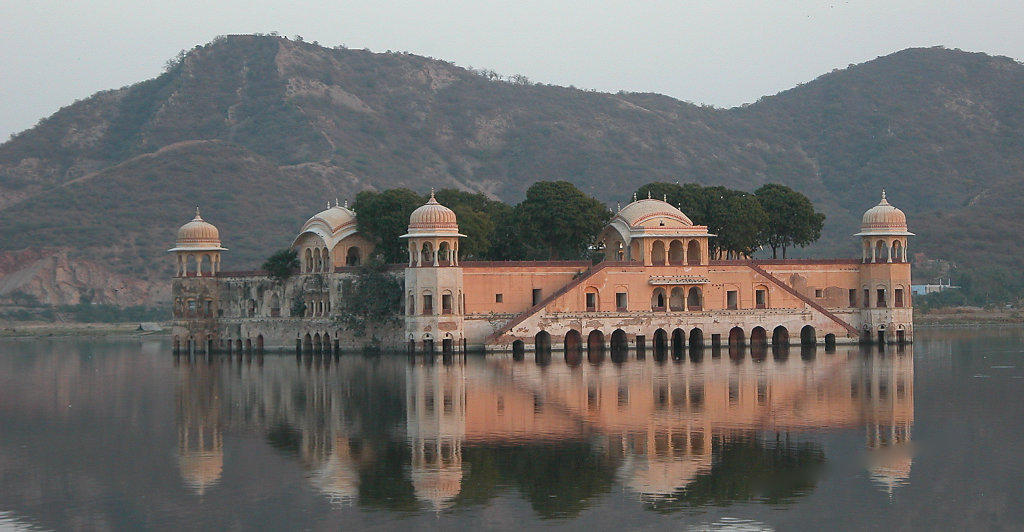 Jal Mahal in Man Sagar Lake